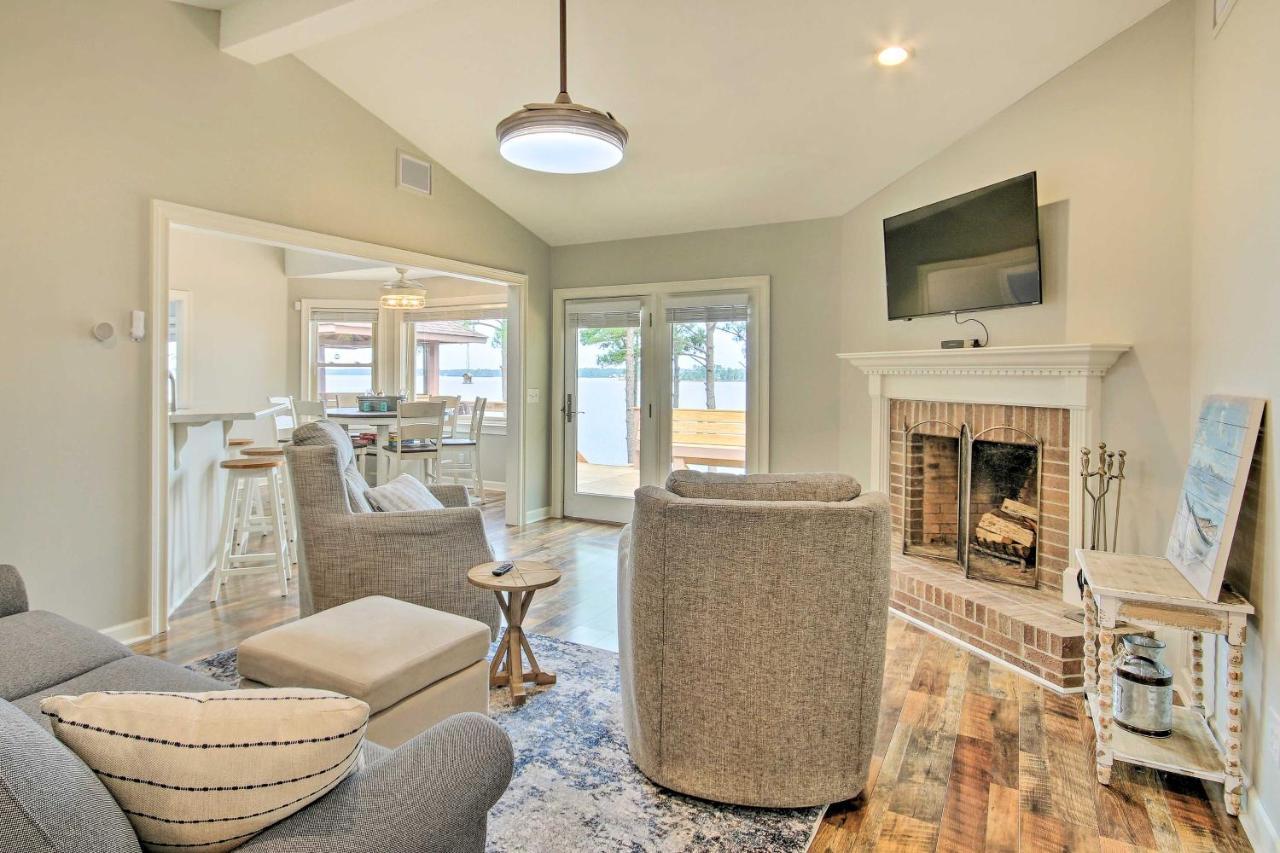 Gilbert Lakefront Retreat With Private Dock! Hollywood Point المظهر الخارجي الصورة