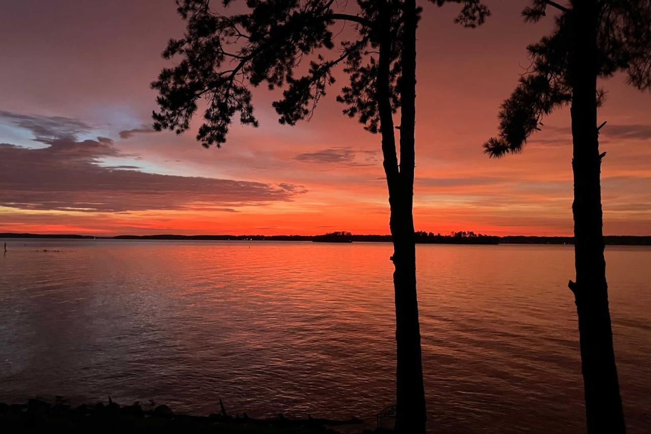 Gilbert Lakefront Retreat With Private Dock! Hollywood Point المظهر الخارجي الصورة